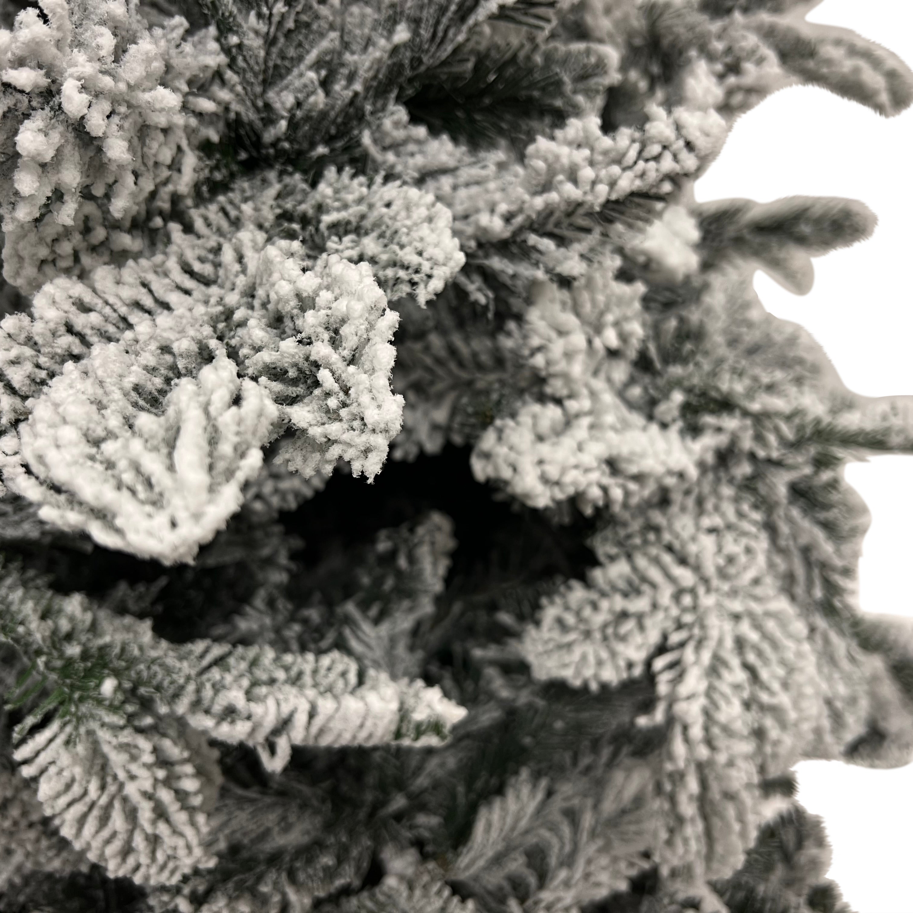 Excellent Trees® Otta Witte Kerstboom met Sneeuw 150 cm - Premium kwaliteit uitvoering ⌀99cm - ↕150cm