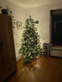 Kerstboom Excellent Trees® LED Kalmar 240 cm met Verlichting - Luxe - 610 Lampjes ⌀157cm - ↕240cm