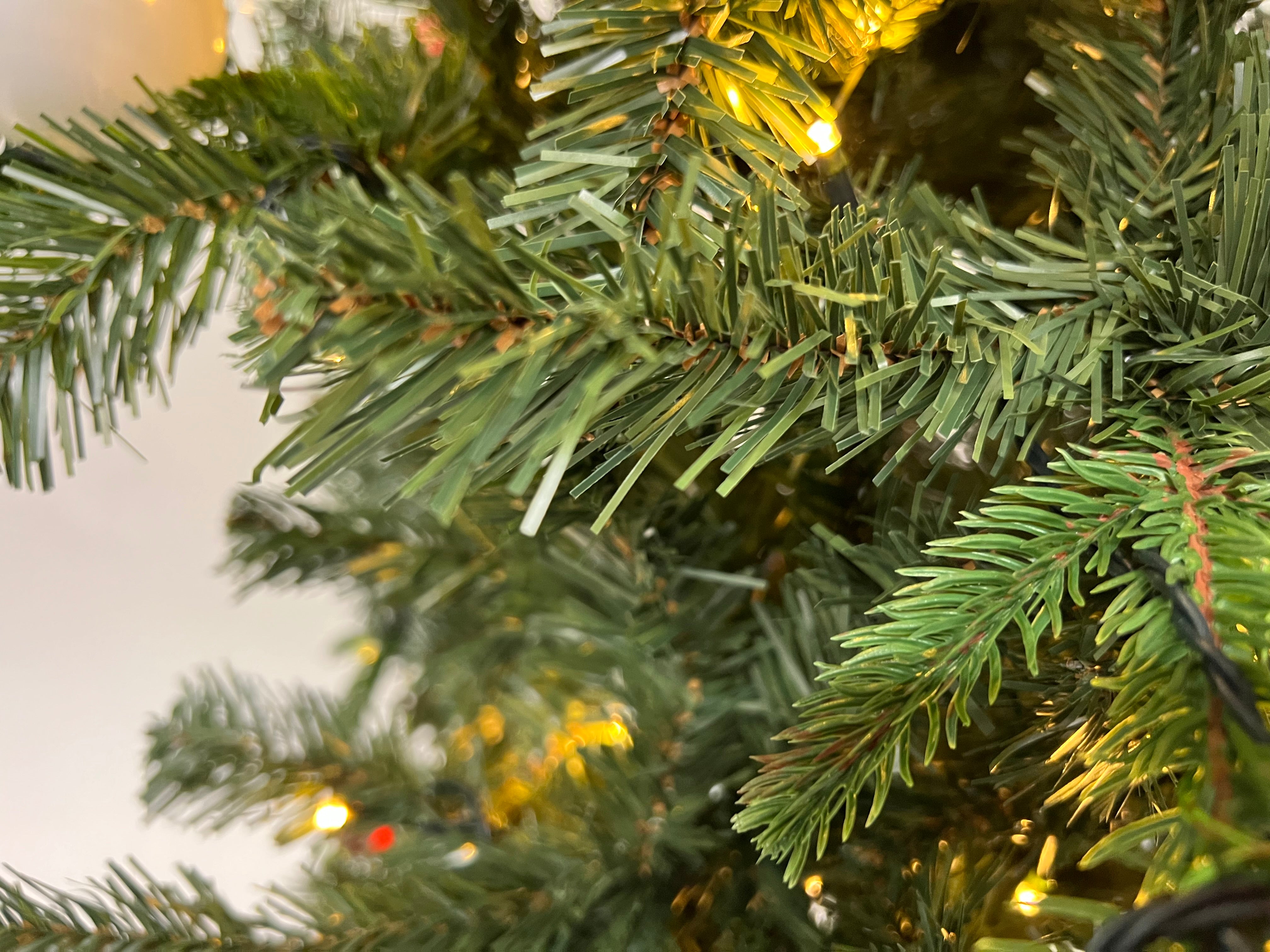 Kerstboom met Versiering Easy Set Up Tree® LED Avik Red 210 cm - 310 Lampjes